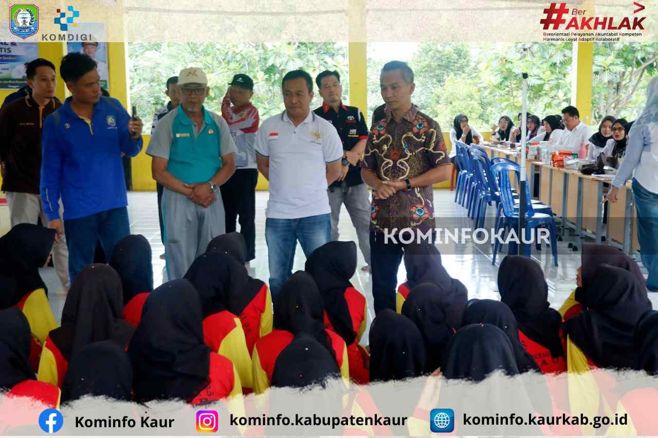 Salurkan ZIS ASN, Baznas Gelar Layanan Sosial dan Kesehatan Gratis di SMPN 35 Berasrama