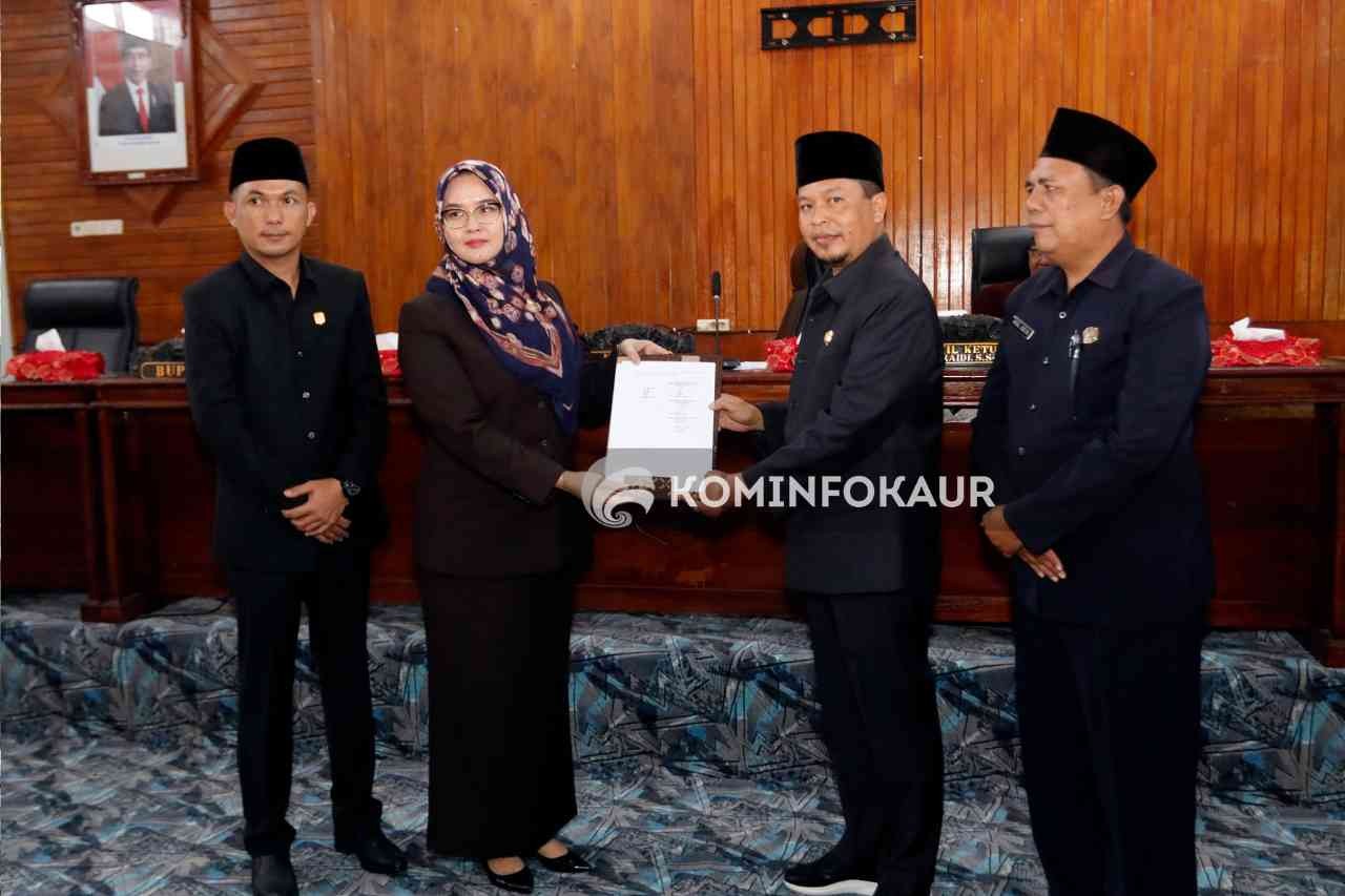 Sepakat, Empat Fraksi Setujui Raperda PJ APBD 2022 