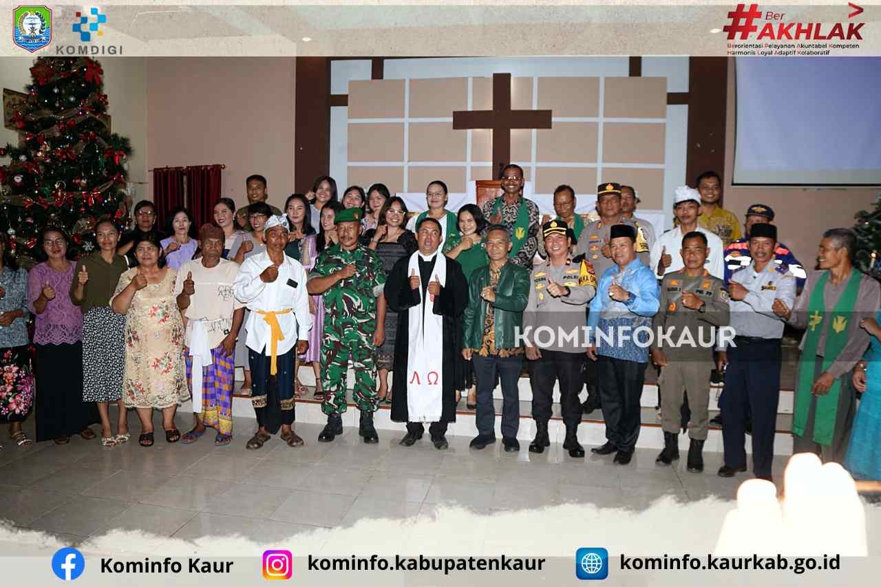 Pastikan Ibadah Natal Umat Kristiani  Berjalan Lancar, Wabup dan Forkopimda Kunjungi Gereja  Gekisia