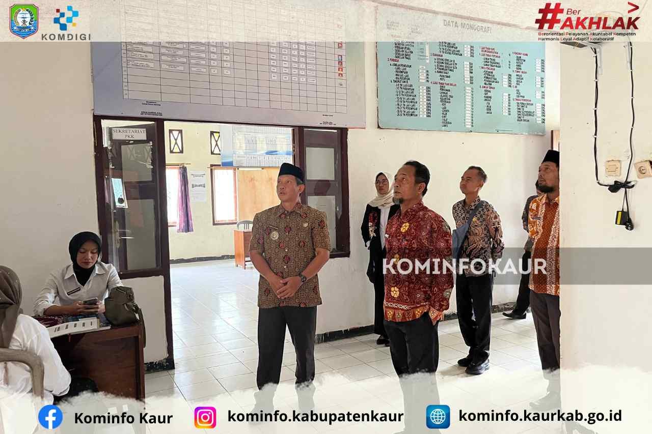 Tekankan Disiplin ASN, Asisten III Sidak Kantor Camat Muara Sahung 