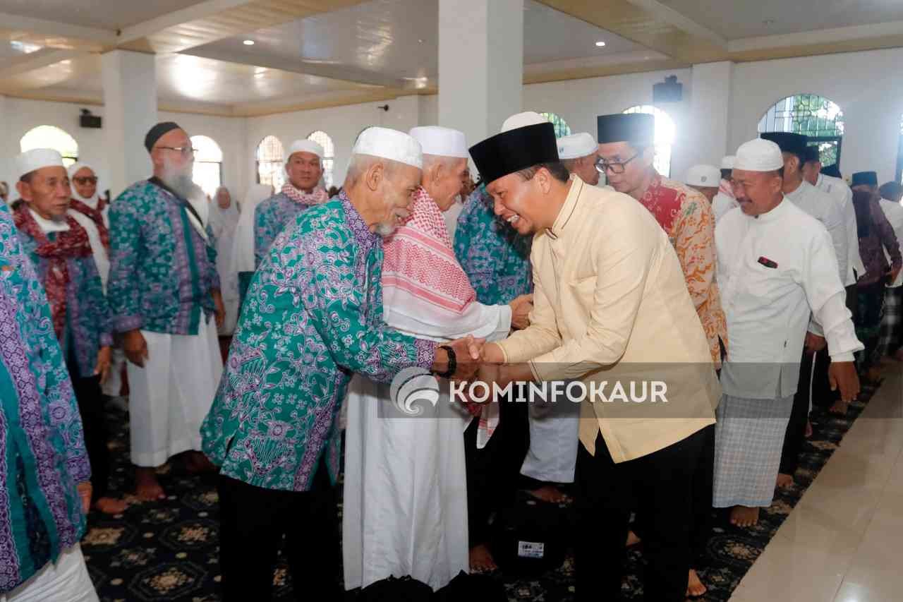 Disambut Haru,  107 Jamaah Haji Tiba di Kabupaten Kaur 