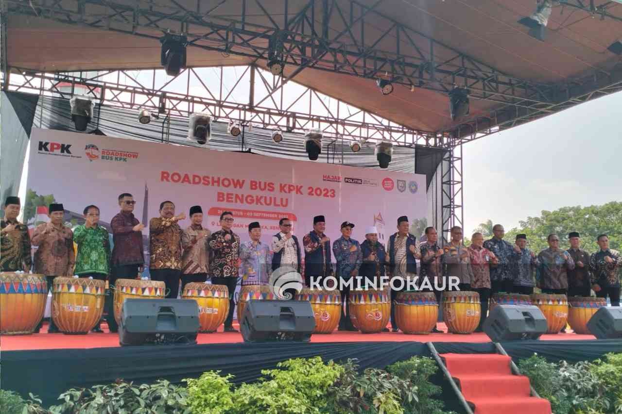 Pembukaan Roadshow Bus KPK 2023 Jelajah Negeri Bangun Anti Korupsi