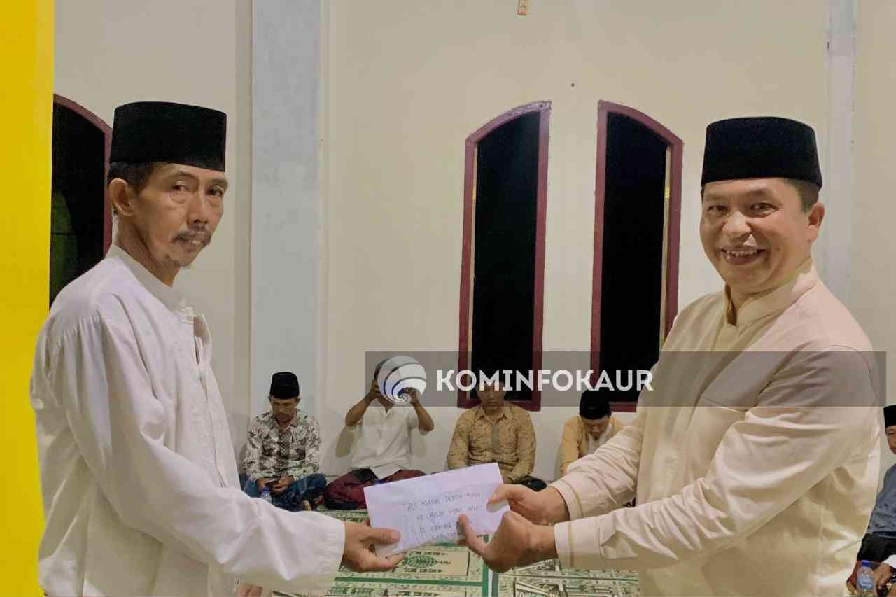 Dipimpin Wabup, Tim Safari Ramadan Pemda Kaur Kunjungi Desa Kemang Manis