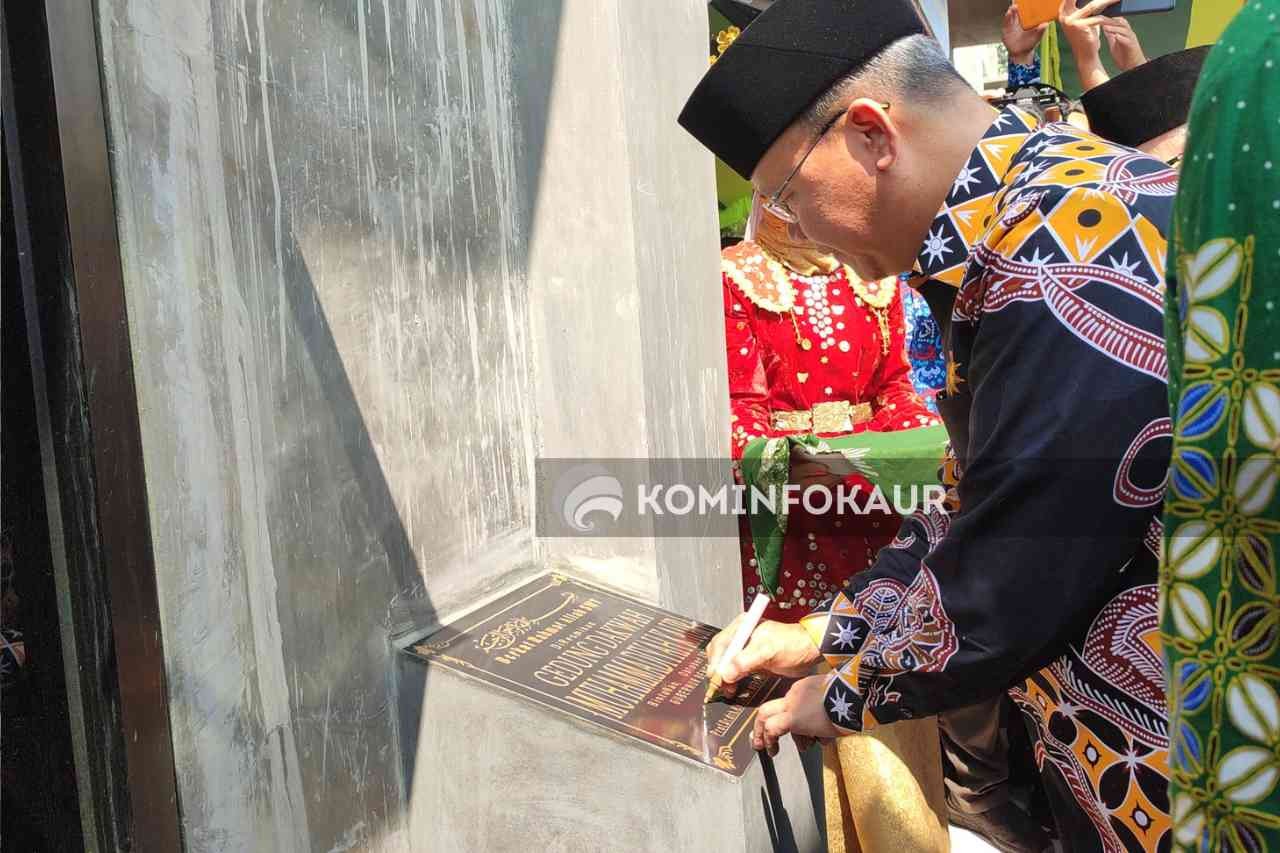Gubernur Rohidin Resmikan Gedung Dakwah Muhammadiyah Kaur