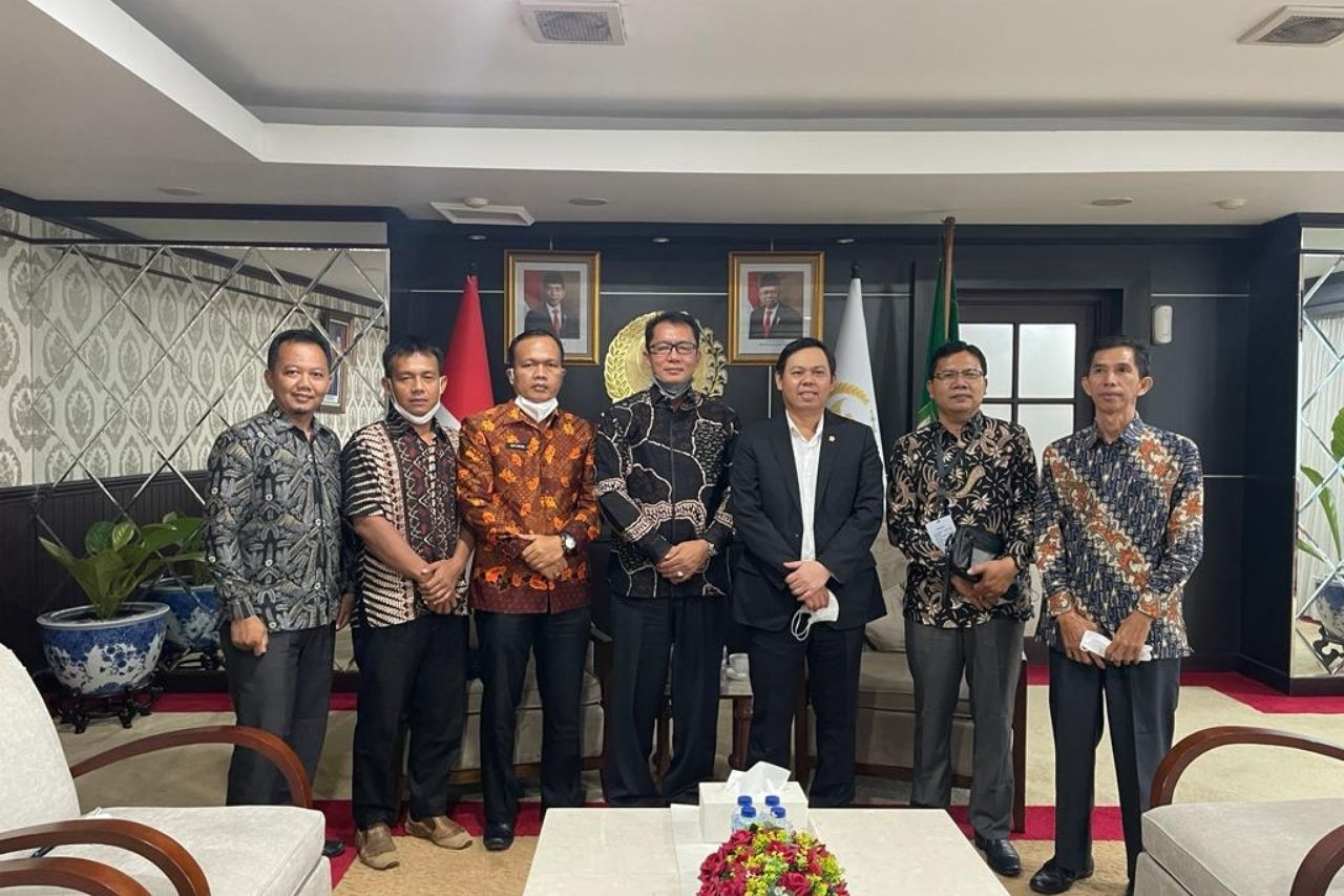 Bupati Kunjungi Wakil Ketua DPD RI