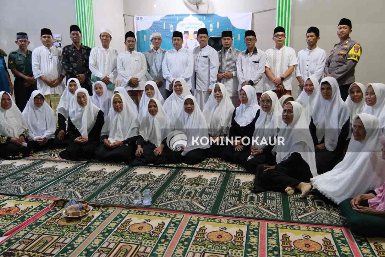 Safari Ramadan di Simpang Tiga, Herwan : Bulan Ramadan untuk Mempererat Silaturahmi