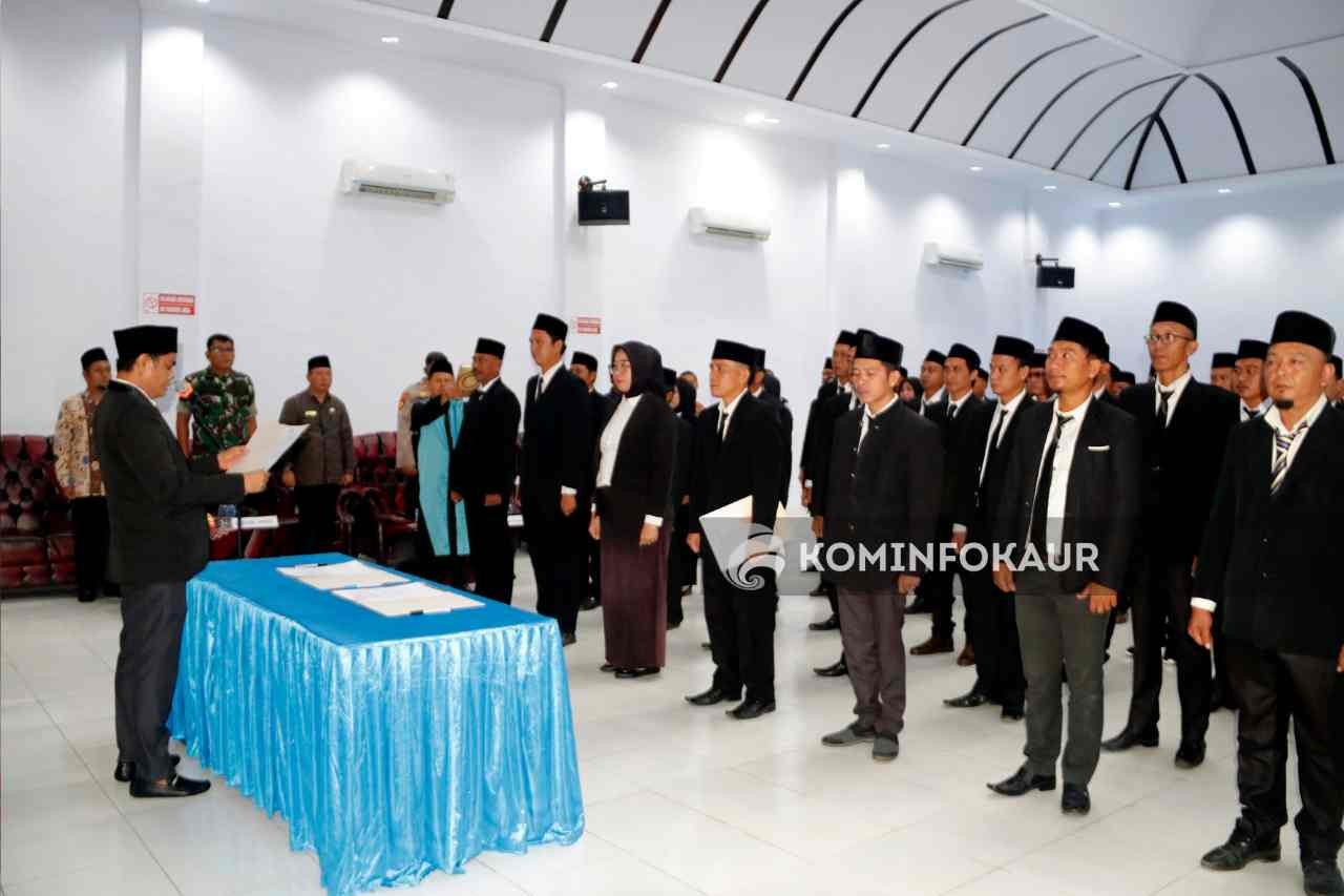 45 Anggota Panwaslu Dilantik, Bupati : Bekerja Setulus Hati, Hati-Hati dan Jangan Sesuka Hati