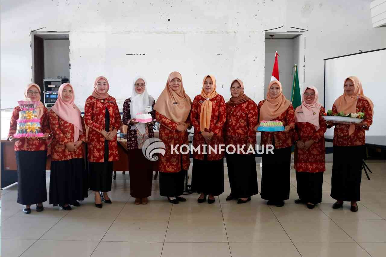 Tingkatkan Kreativitas Anggota, DWP Setda Kaur Gelar Lomba Hias Kue dan Makanan