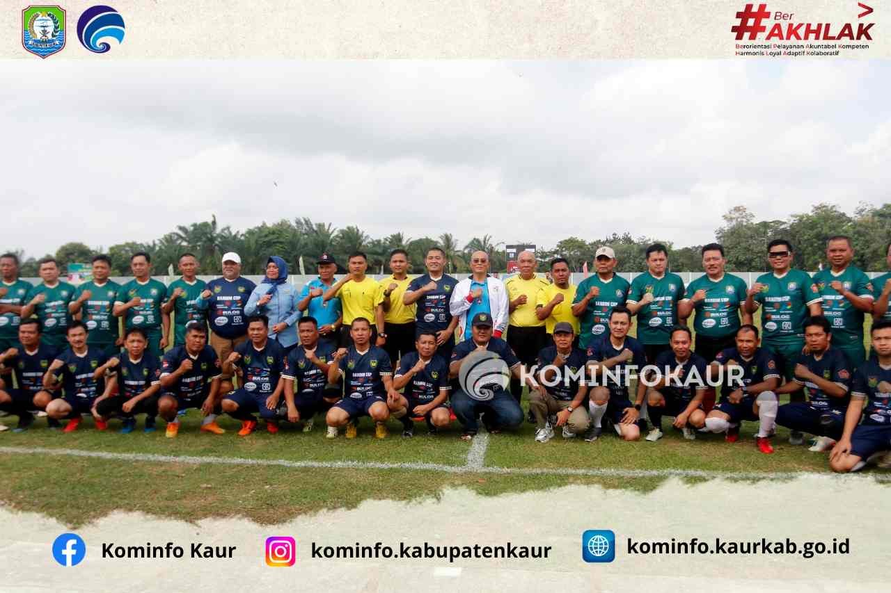 Pembukaan Dandim Cup 2024 seSumbagsel, Laga Eksebisi Pemda Kaur VS Pemda Bengkulu Selatan 