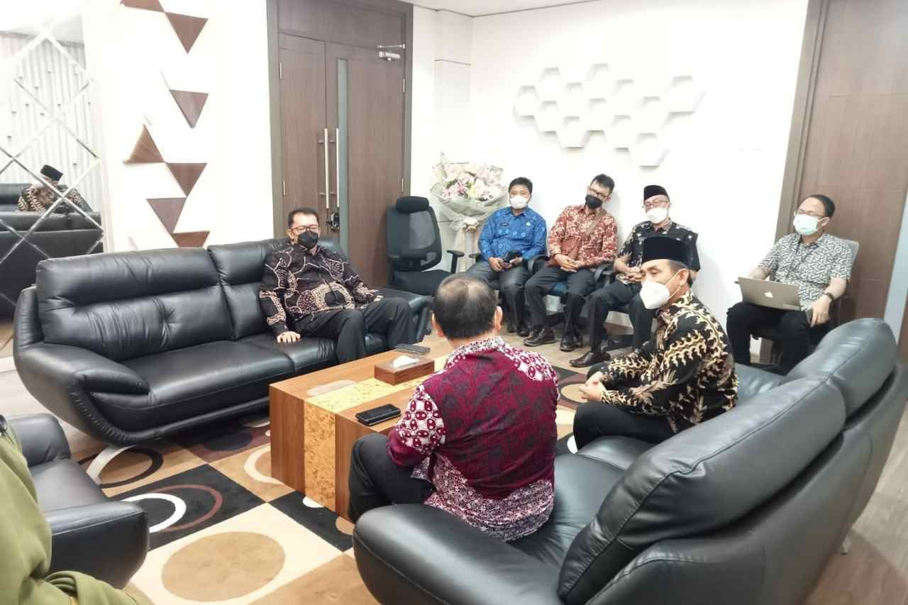 Fokus Mengentaskan Kemiskinan, Bupati Kunjungi Kemensos RI