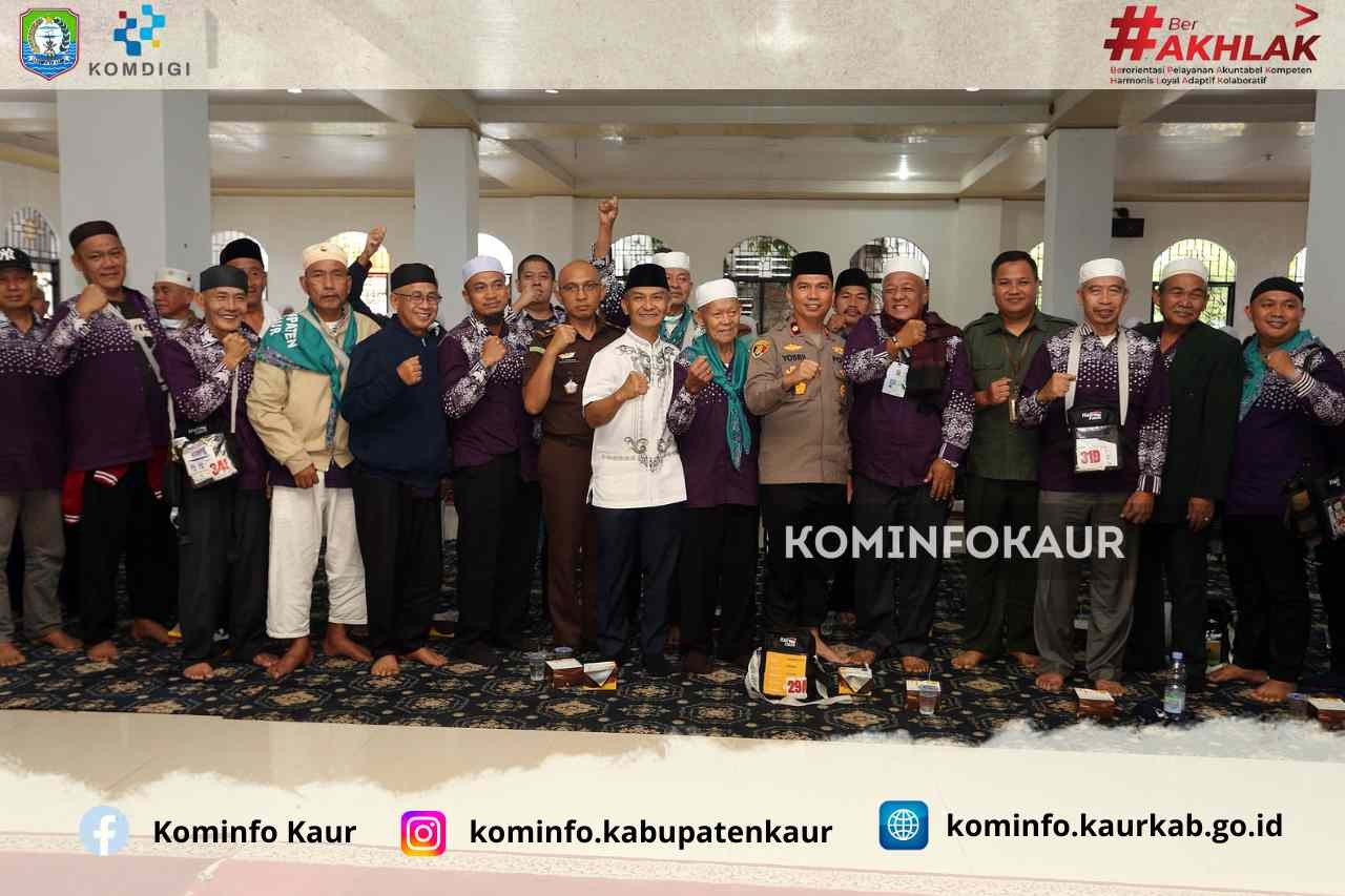 Disambut Wabup Abdul Hamid, 75 Jemaah Haji Tiba di Kabupaten Kaur