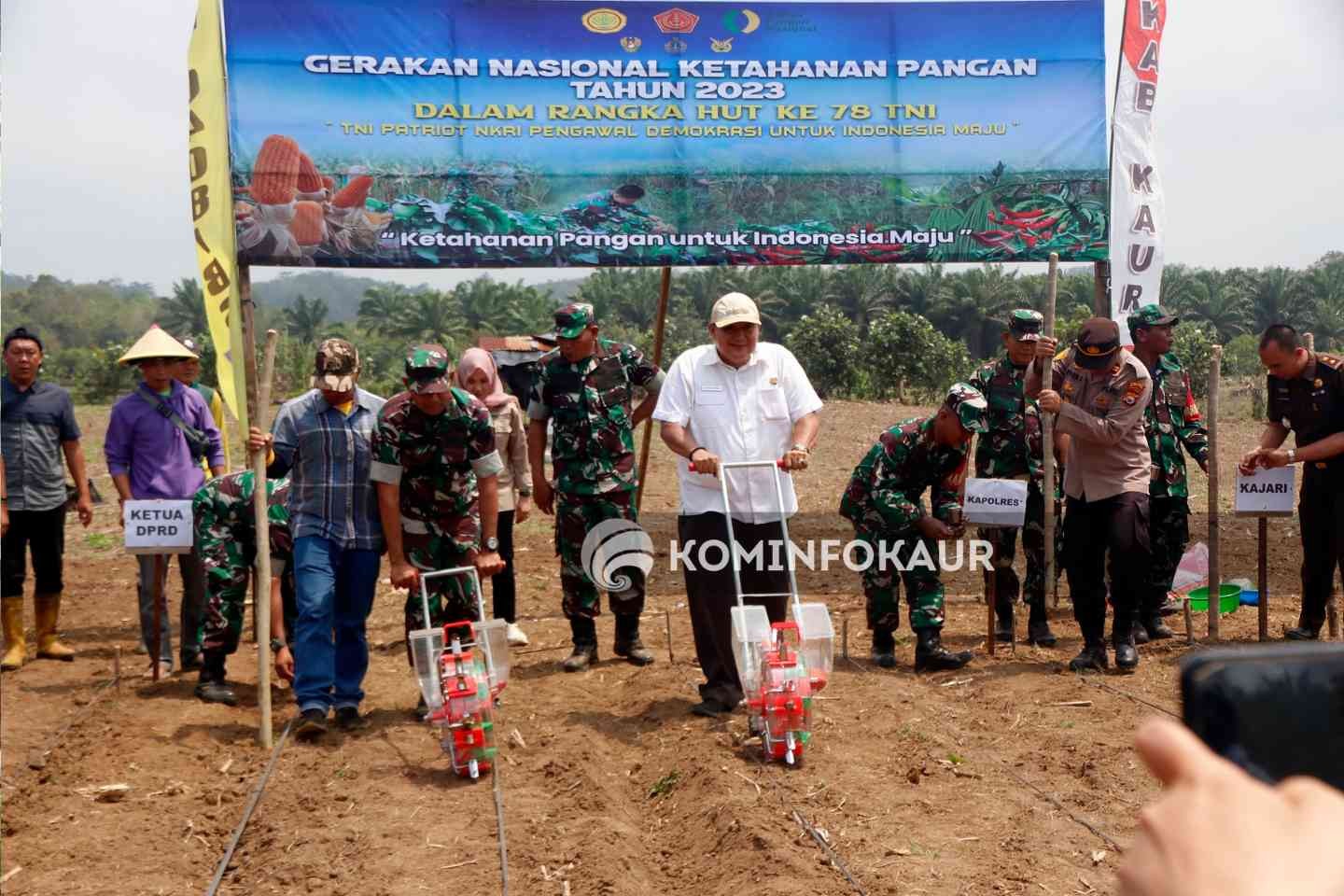 Gerakan Nasional Ketahanan Pangan, Kodim 0408/BSK Tanam Jagung dan Semangka 