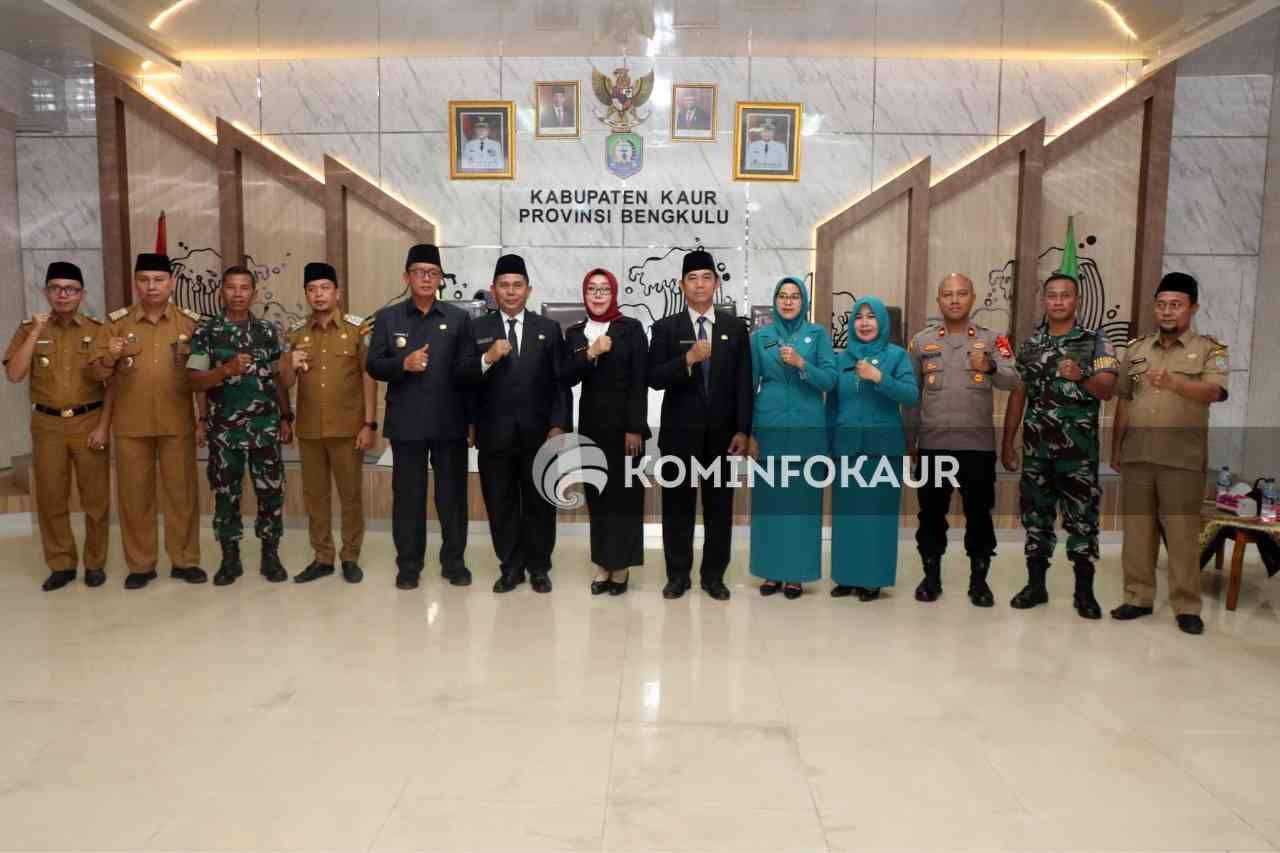 Lama Kosong, Bupati Lantik Tiga Pejabat