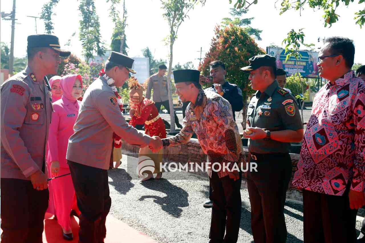 Disambut Wakil Bupati Kaur, Kapolda Bengkulu Resmikan Inovasi Polres 