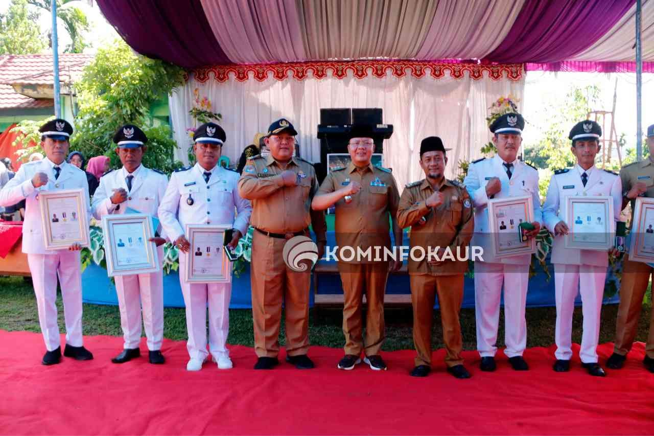 Enam Desa Terima Penghargaan Desa Mandiri Dari Kemendes PDTT 