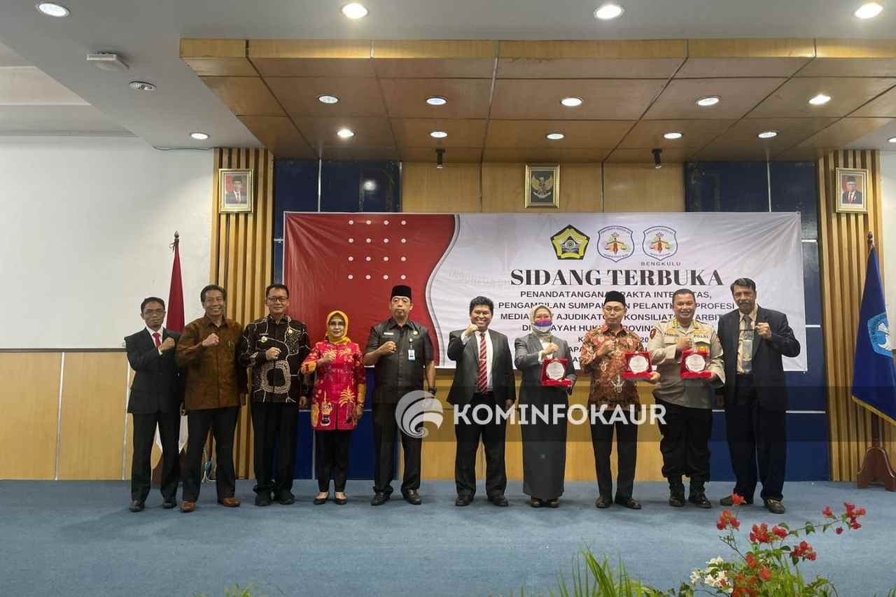 Bupati Kaur Hadiri Pelantikan DSI Provinsi Bengkulu 