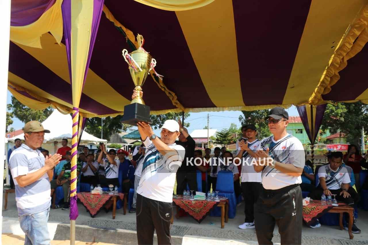 Buka  Bupati Cup 2022, Bupati : Menjaring Potensi Bibit Atlet Sepak Bola