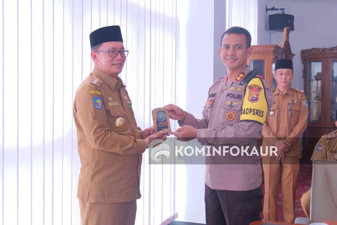 Jalin Sinergitas, Kapolres Kunjungi Bupati Kaur
