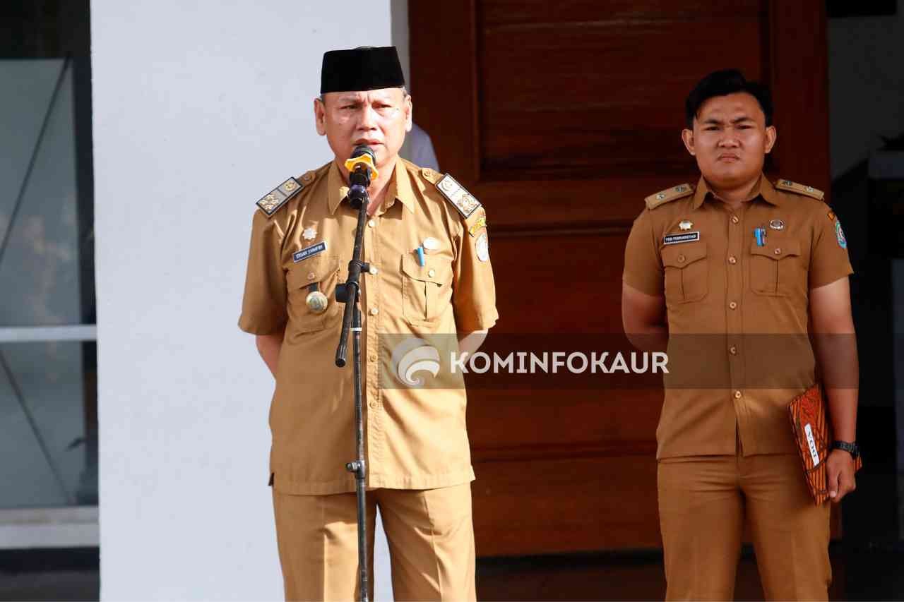 Sekda Kaur Pimpin Apel Bersama Awal 2024